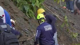 콜롬비아 산사태 최소 27명 사망...실종자 수색 중