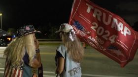 '트럼프 기소'에 지지자들 반대 시위...
