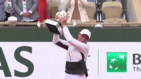 시비옹테크, 테니스 프랑스오픈 2년 연속 우승