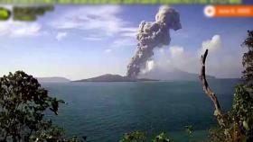 인도네시아 아낙 크라카타우 화산 폭발...화산재 3km 치솟아
