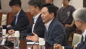 전문가들 