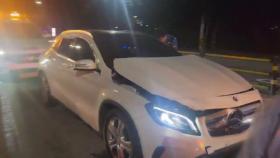 [사건사고] 신호 기다리던 SUV 추돌한 '만취' 외제차...