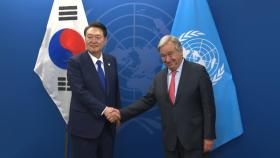 尹, 유엔 사무총장 면담...
