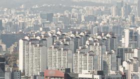 서울 아파트값마저 하락 전환...일부 선호 지역만 상승