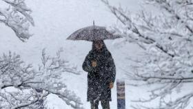 [날씨] 이번 주, 겨울과 봄의 힘겨루기...동해안엔 또 폭설