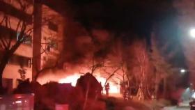 인천 상가주택에서 불...11명 대피·5명 병원 이송