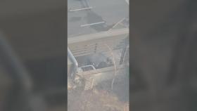 주차된 차에서 불...차량 전소
