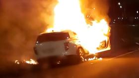 서울 동부간선도로에서 SUV 화재...운전자 숨져