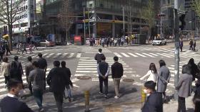 한국인, 집 밖에서 하루 평균 10.3시간...1/4은 이동에 쓴다