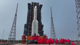 중국 창어 6호 달 뒷면 착륙 성공...우주 패권 경쟁 가속화 전망
