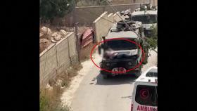 이스라엘군, 차량 앞에 팔레스타인인 매달고 달려