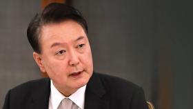 [정치 ON] 윤, 여 중진·지도부 일부와 '번개 만찬'...한동훈 향한 불편한 감정?