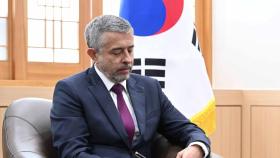 주한러시아 대사 초치...'북 파병' 항의