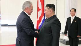 '방북' 쇼이구 러 국가안보회의 서기...김정은 만나