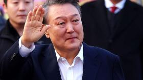 결국 4월로 넘어가나...