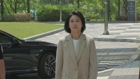 [현장영상+] '공직선거법 위반' 김혜경 법정 출석...취재진 질문에 묵묵부답