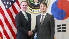 美 USTR 그리어 한국에...모레 안덕근과 관세 '중간점검'