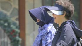 [날씨] 30℃ 넘는 더위 뒤 내일 또 비...널뛰기 날씨 계속