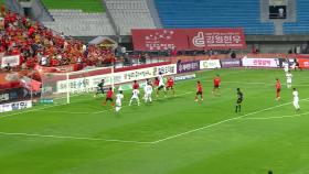 '전진우 쐐기골' 선두 전북, 3연승 행진