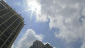[날씨] 휴일 내륙 30℃ 안팎 더위...오후부터 차츰 비