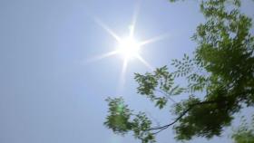 [날씨] 서울 한낮 33℃, 더위 '절정'...밤부터 내륙 올해 첫 장맛비
