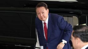 오늘 윤석열 구속영장 심사...치열한 법리 공방 전망