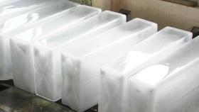 폭염 속 어민 생명줄 '얼음'...공장은 -20℃ 한겨울