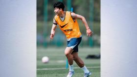 손흥민, 토트넘 훈련 시작...양민혁도 합류