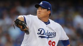 류현진, 커쇼 제치고 다저스 NLDS 1차전 선발로 출격