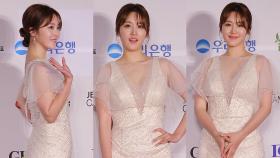 ＂보일 듯 말 듯 시스루＂…신아영, 은근한 노출 (대종상영화제)