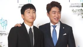 의리의 ′옹달샘′, 유세윤·장동민 포토타임 (유상무♥김연지 결혼식)