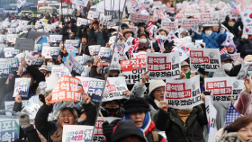 ＂계엄 후 잠도 못 자＂…＂대통령 왜 멸시하냐＂