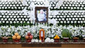 ＂우리 모두가 신세졌습니다＂…이순재 빈소 조문 행렬