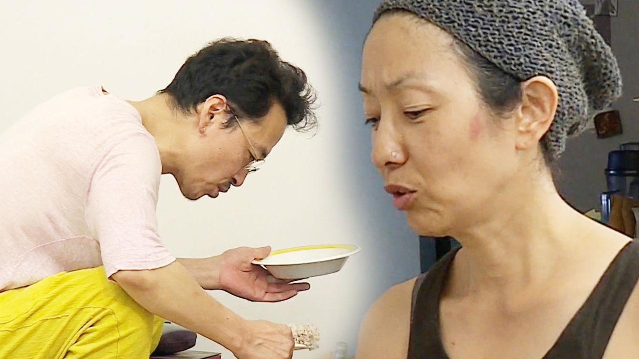 유순해진 강산에, 부인 앞에선 ‘양식장 민물장어’로 변신! | ZUM TV