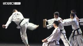 두께 10cm 송판에 재도전한 북한 태권도 시범단…결과는?
