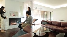 아파트의 한계를 뛰어넘다! 낭만적인 ‘벽난로’로 채운 감성 (하우스)